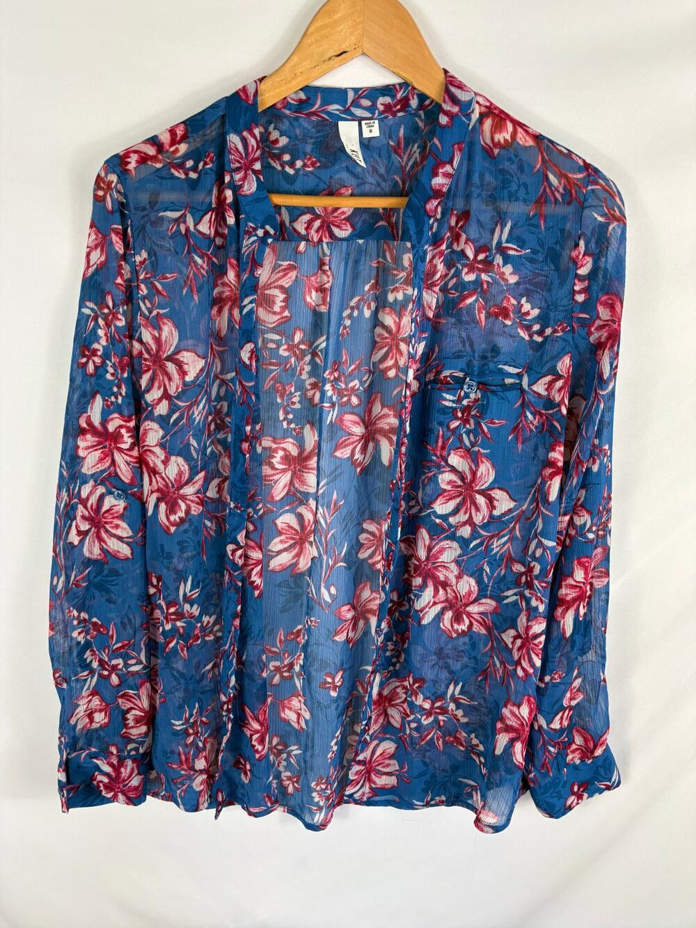 Kut from the Kloth Blue Pink Floral Semi Sheer Long Sleeve Button Up Blouse M